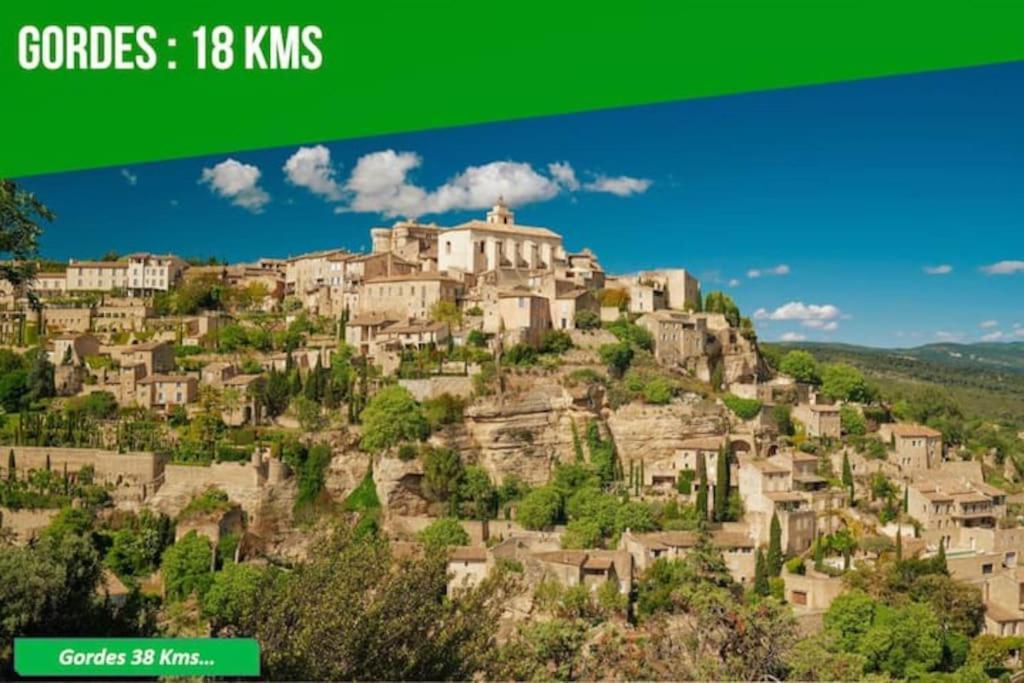 شقة Ilot Coquelicot - Parking Gratuit Securise - Ac Clim - Ascenseur - Balcon LʼIsle-sur-la-Sorgue المظهر الخارجي الصورة